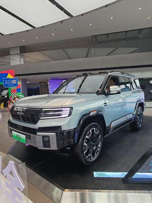 东莞209比亚迪方程豹硬派越野的爆款，英菲尼迪35周年与你共成长